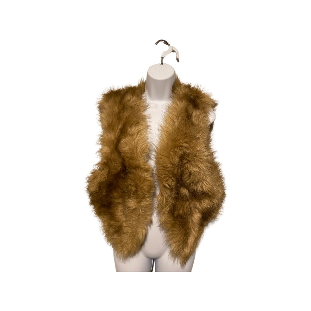Women’s Countess Tan Faux Fur Vest